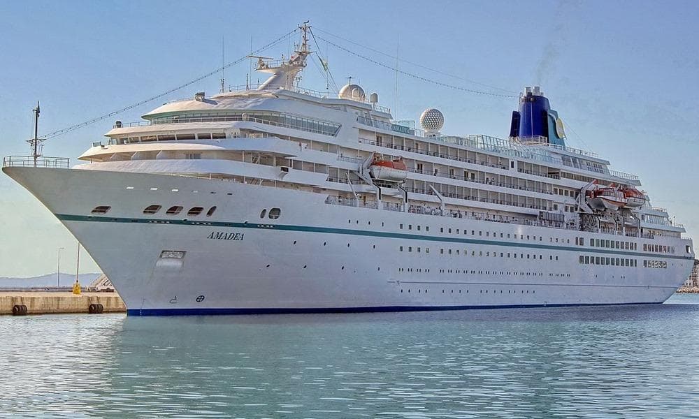Barco Amadea