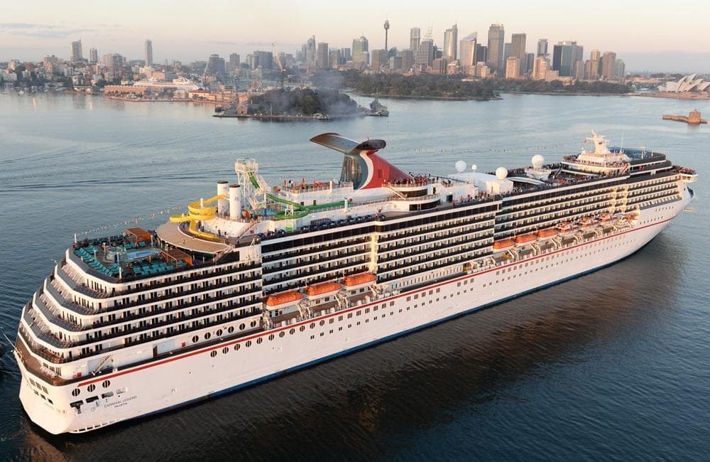 Barco Carnival Legend
