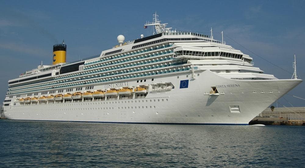Barco Costa Serena