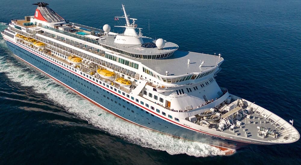 Barco Fred Olsen Balmoral