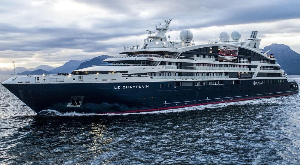 Barco Le Champlain