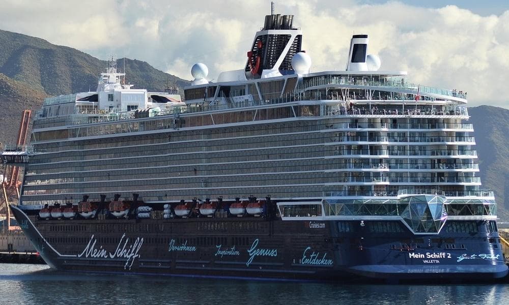 Barco Mein Schiff 2