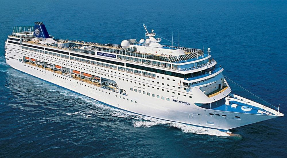 Barco MSC Armonia