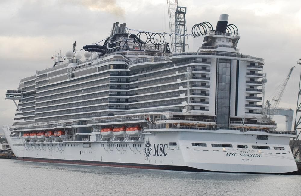 Barco MSC Seaside