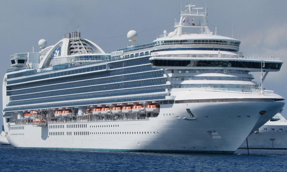 Barco Ruby Princess