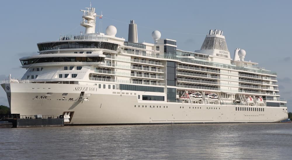 Barco Silver Nova