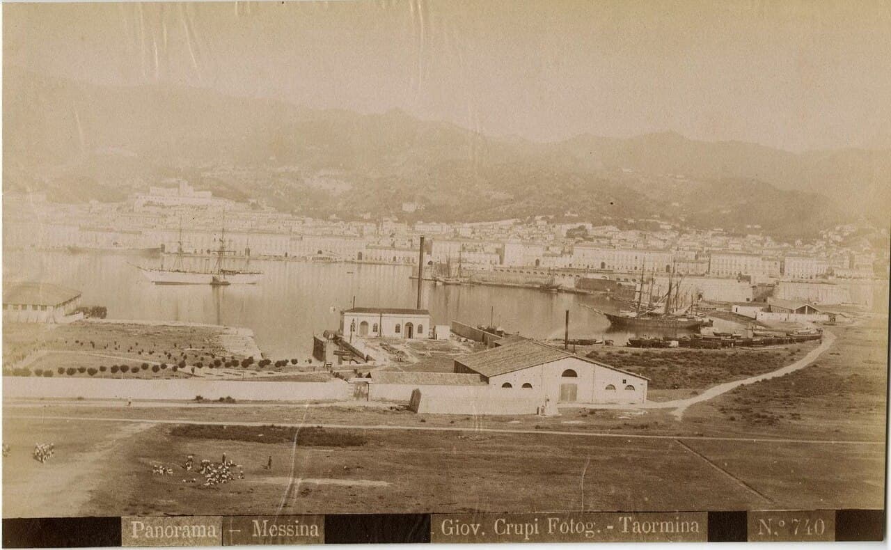 Puerto de Mesina