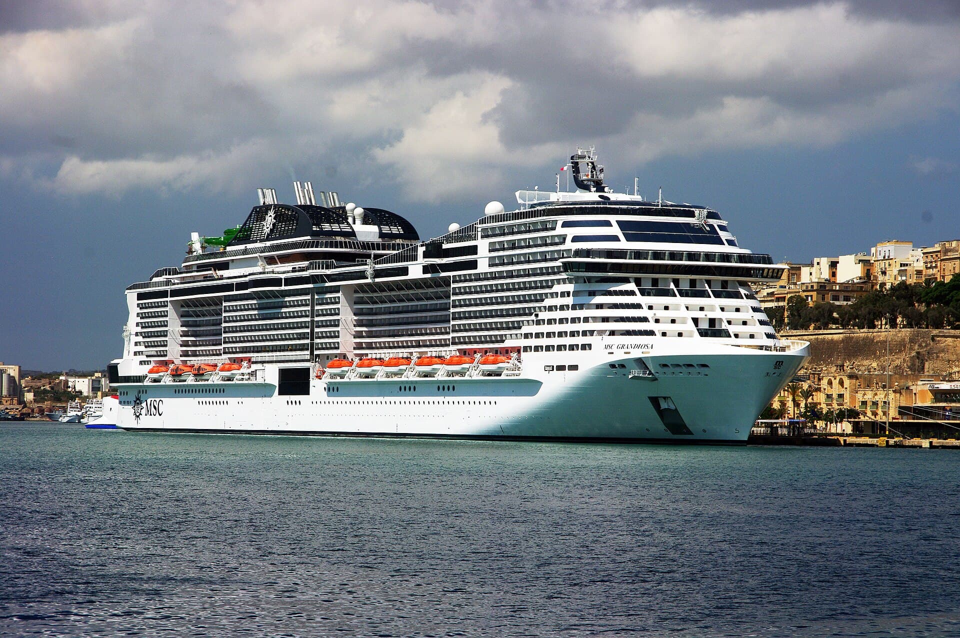Barco MSC Grandiosa